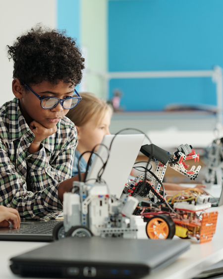 Kids programming robotics